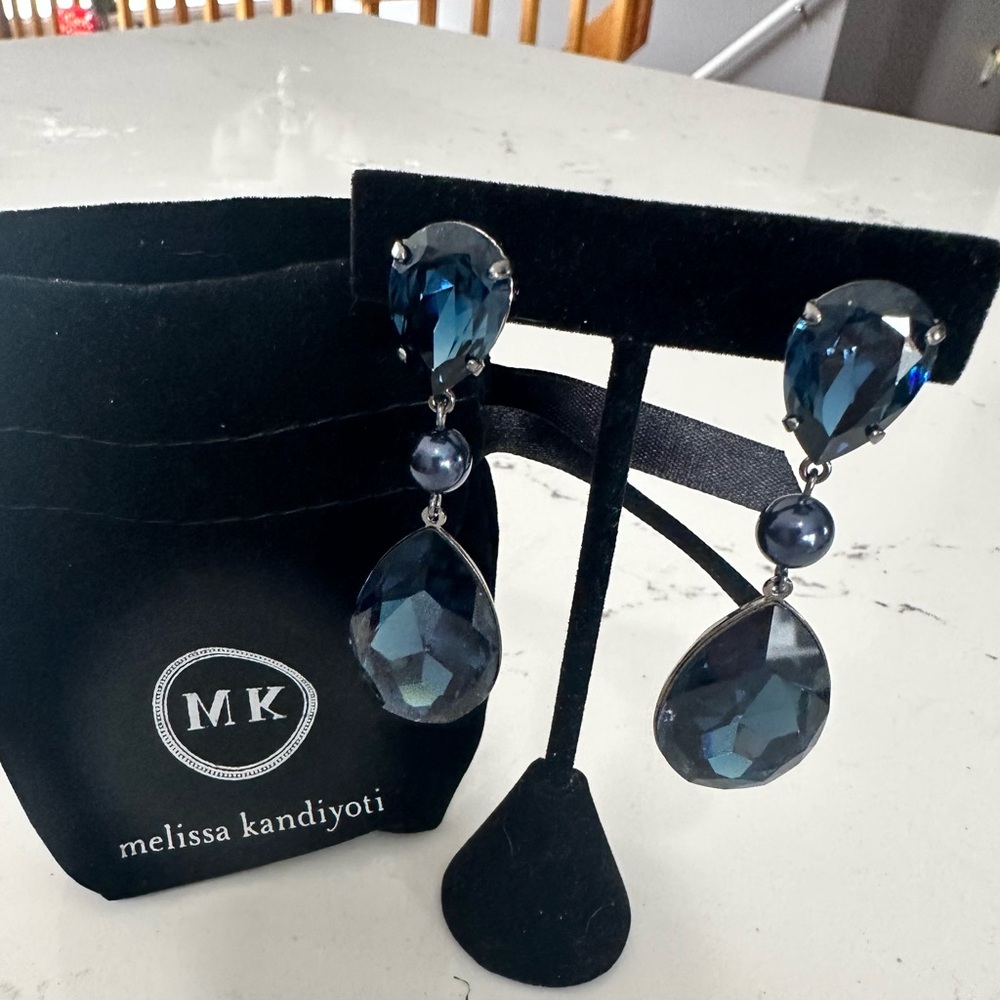 Swarovski Crystallized by Melissa Kandiyoti 
Drop Clip Earrings